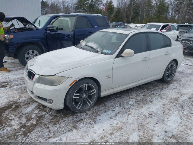 2011 BMW 328I WBAPK5C55BA659182 Photo 1
