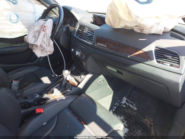 2016 AUDI Q3 WA1GFCFS5GR022678 Photo 4