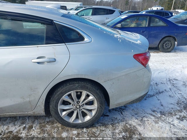 1G1ZD5ST9MF010554 Chevrolet Malibu Fwd Lt