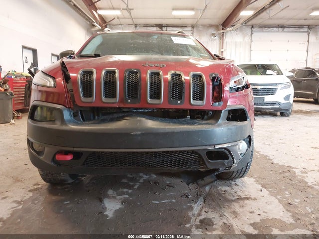 2017 Jeep Cherokee Trailhawk 4x4 მანქანა იყიდება აუქციონზე, vin: 1C4PJMBB7HW632942, აუქციონის ნომერი: 44358807