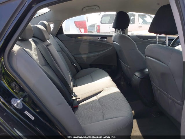 Hyundai SONATA HYBRID 2015 KMHEC4A42FA138594 Image 8