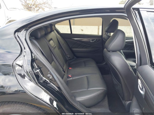 JN1CV7AP6JM400208 Infiniti Q50 2.0t Pure