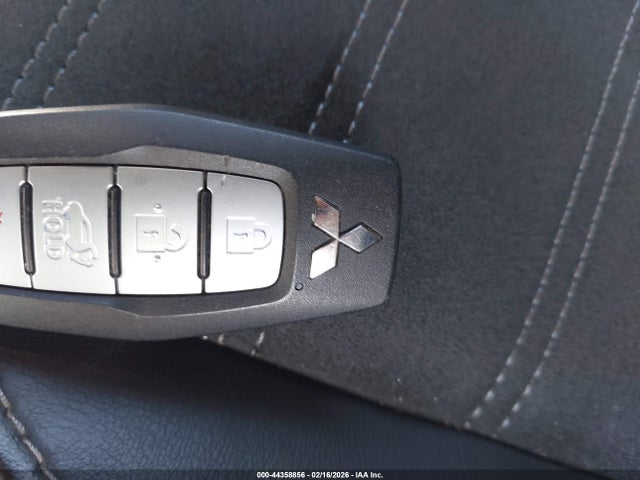 2024 MITSUBISHI OUTLANDER JA4J3VA81RZ065035 Photo 10