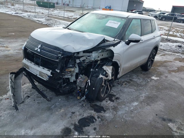 2024 MITSUBISHI OUTLANDER JA4J3VA81RZ065035 Photo 1