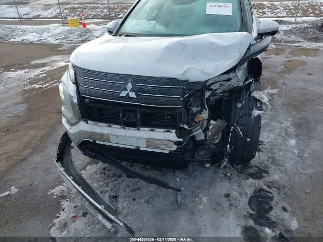 2024 MITSUBISHI OUTLANDER JA4J3VA81RZ065035 Photo 5