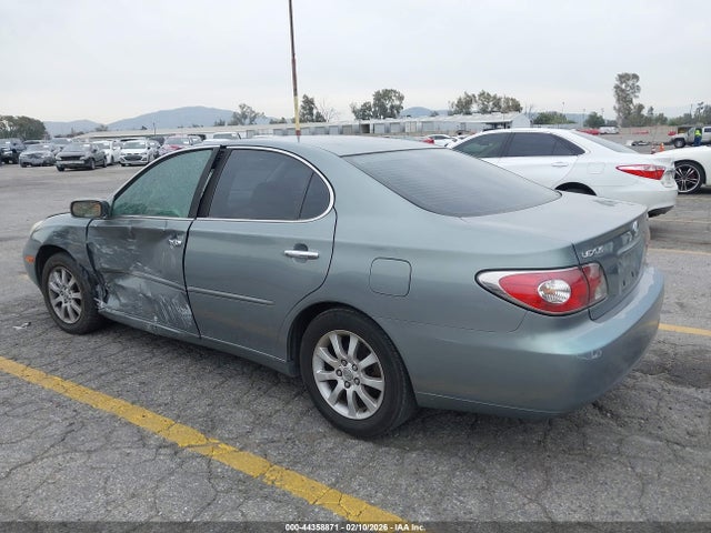 2002 LEXUS ES 300 JTHBF30G120007580 Photo 2