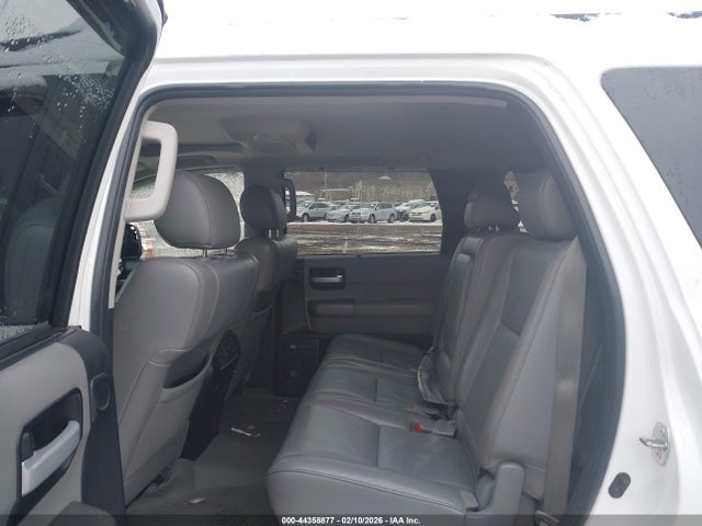 2011 TOYOTA SEQUOIA 5TDJY5G19BS051974 Photo 7