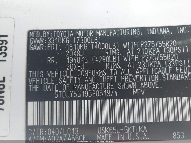 2011 TOYOTA SEQUOIA 5TDJY5G19BS051974 Photo 8