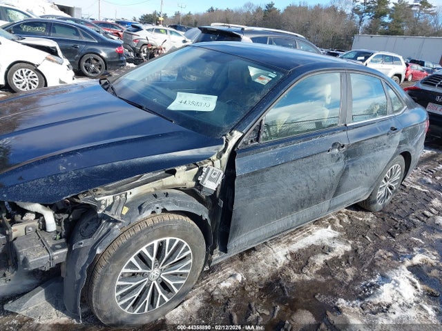 2019 Volkswagen Jetta 1.4t R-line/1.4t S/1.4t Se მანქანა იყიდება აუქციონზე, vin: 3VWC57BU5KM238429, აუქციონის ნომერი: 44358890