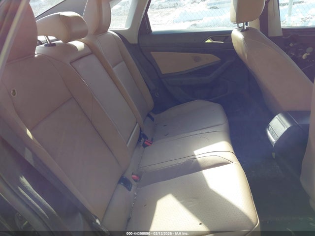 2019 Volkswagen Jetta 1.4t R-line/1.4t S/1.4t Se მანქანა იყიდება აუქციონზე, vin: 3VWC57BU5KM238429, აუქციონის ნომერი: 44358890