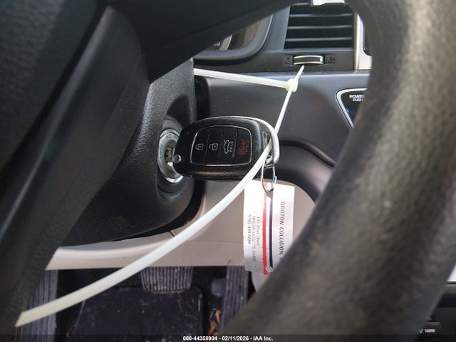 5NPE24AFXJH684389 Hyundai SONATA SE
