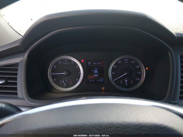5NPE24AFXJH684389 Hyundai SONATA SE