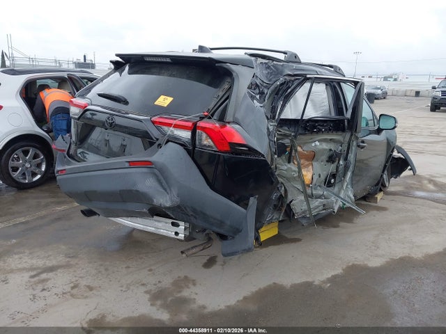 Toyota Rav4 Xle 2022 2T3W1RFVXNC183376 Image 4