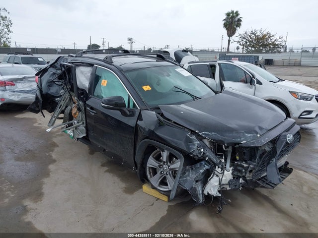 Toyota Rav4 Xle 2022 2T3W1RFVXNC183376 Image 6