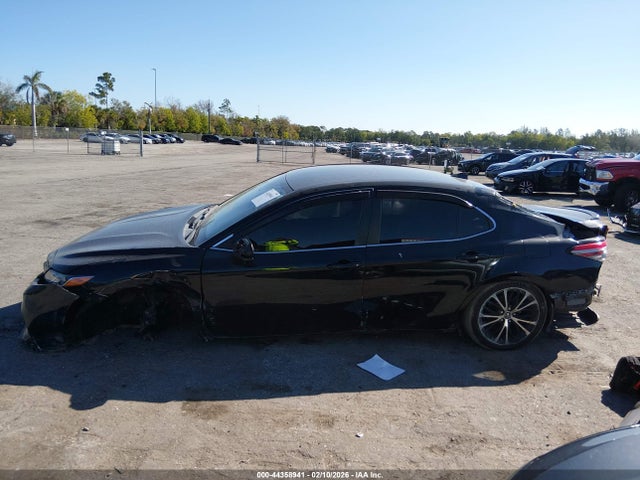 Продажа на аукционе авто 2019 Toyota Camry Se, vin: 4T1B11HK7KU293677, номер лота: 44358941
