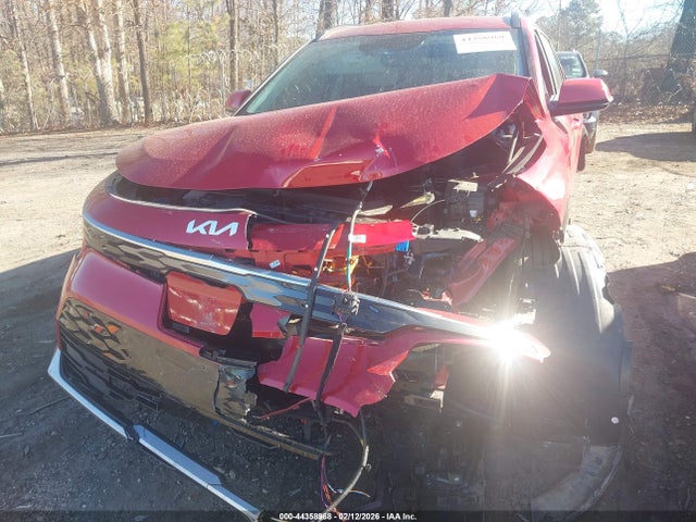 KIA Niro Ev Wind 2023 KNDCR3L18P5042275 Image 6