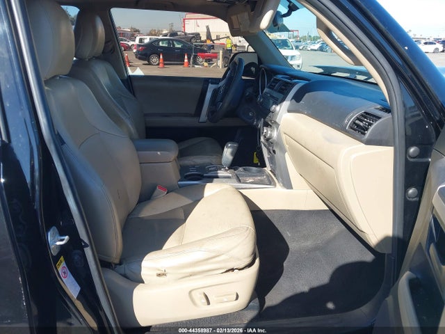 Продажа на аукционе авто 2010 Toyota 4runner Sr5 V6, vin: JTEZU5JR2A5002838, номер лота: 44358987