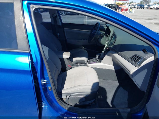 5NPD84LFXJH371060 Hyundai Elantra Value Edition