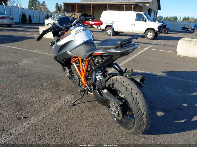 2023 KTM 1290 VBKV69401PM980374 Photo 2