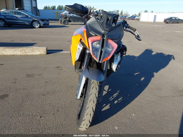 2023 KTM 1290 VBKV69401PM980374 Photo 4