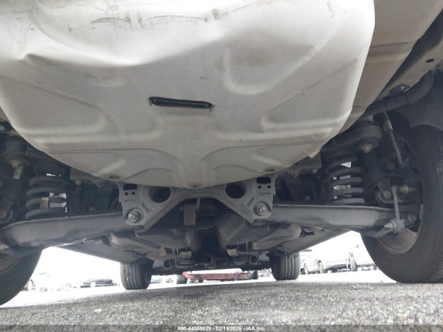1FM5K7D86HGD04277 Ford EXPLORER XLT