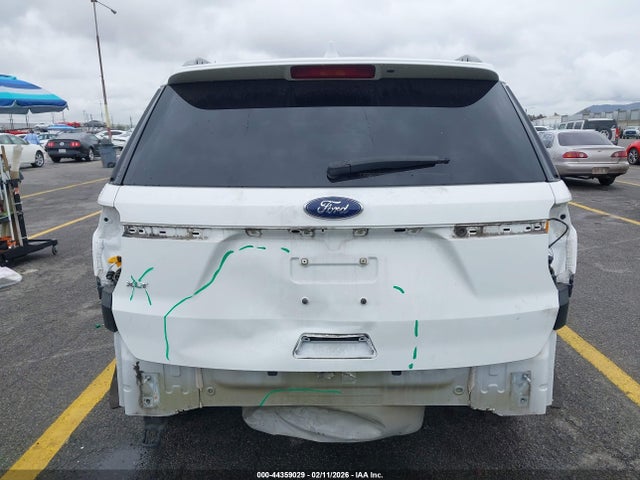 1FM5K7D86HGD04277 Ford EXPLORER XLT