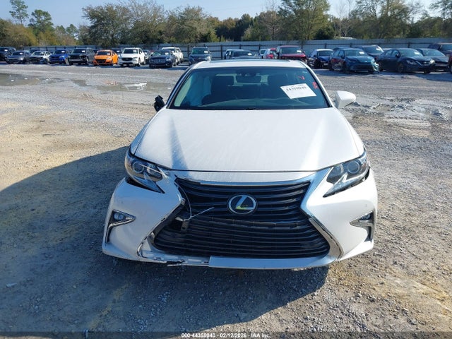 2018 Lexus Es 350 მანქანა იყიდება აუქციონზე, vin: 58ABK1GG6JU089292, აუქციონის ნომერი: 44359040