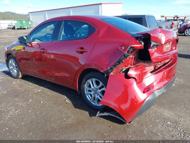 3MYDLBYV4HY186326 Toyota YARIS IA