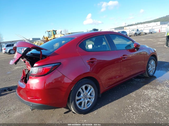 3MYDLBYV4HY186326 Toyota YARIS IA