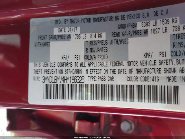 3MYDLBYV4HY186326 Toyota YARIS IA