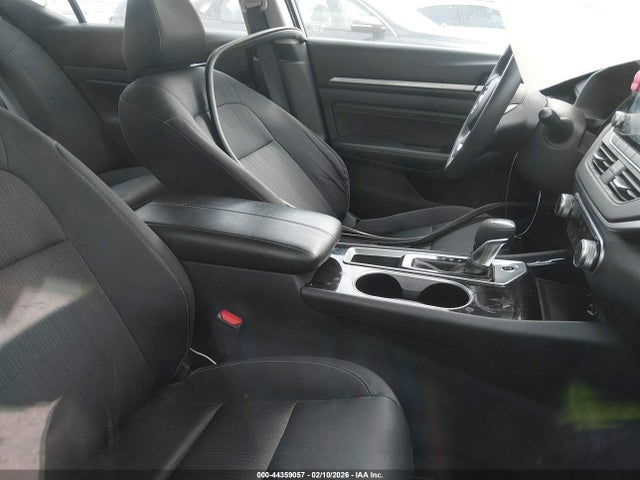 2021 NISSAN ALTIMA 1N4BL4DV5MN365799 Photo 4