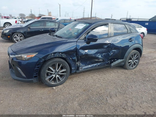 2017 MAZDA CX-3 JM1DKDC76H0142764 Photo 1