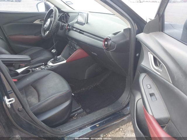 2017 MAZDA CX-3 JM1DKDC76H0142764 Photo 4