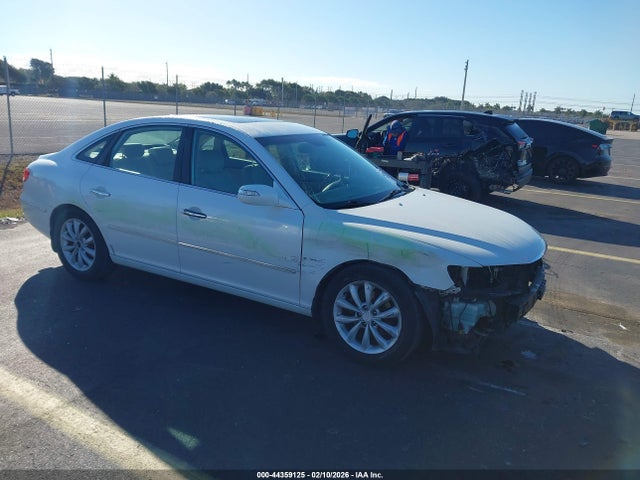 2008 HYUNDAI AZERA KMHFC46F08A304841