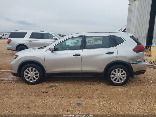 Nissan ROGUE S 2018 JN8AT2MT0JW460516 Image 14