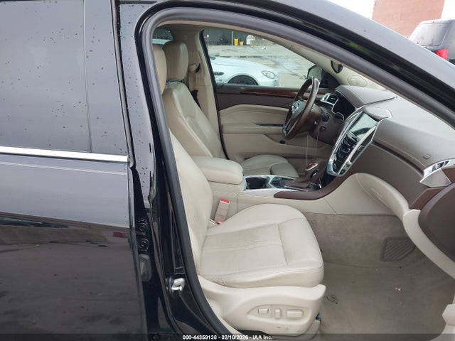 Продажа на аукционе авто 2015 Cadillac Srx Luxury Collection, vin: 3GYFNBE33FS561072, номер лота: 44359138