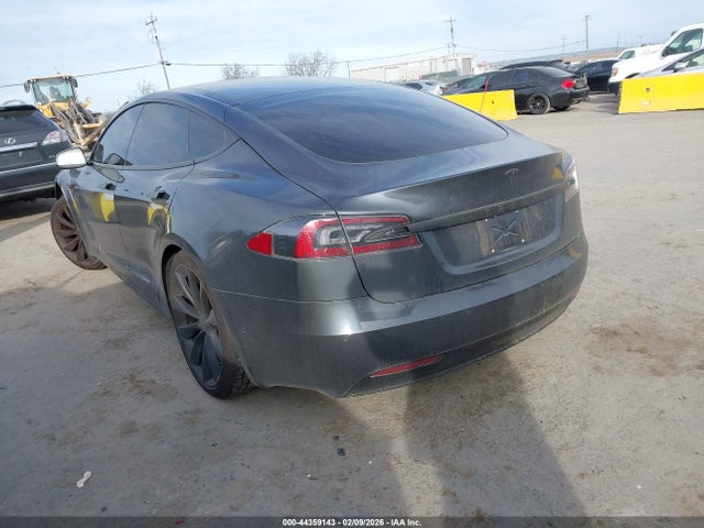 Продаж на аукціоні авто 2018 Tesla Model S 100d/75d/p100d, vin: 5YJSA1E26JF275980, номер лоту: 44359143