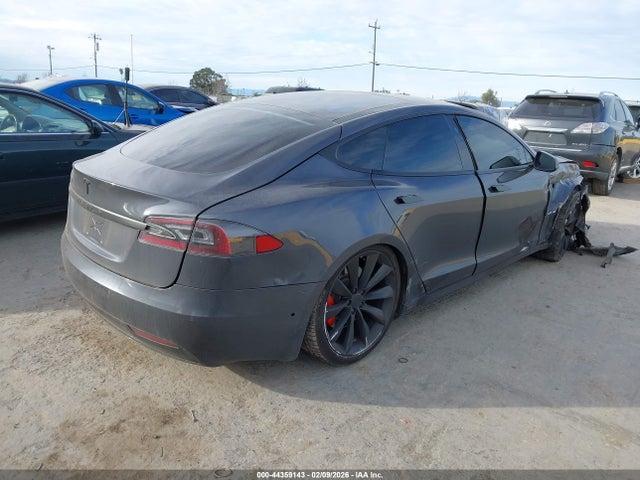 Продаж на аукціоні авто 2018 Tesla Model S 100d/75d/p100d, vin: 5YJSA1E26JF275980, номер лоту: 44359143