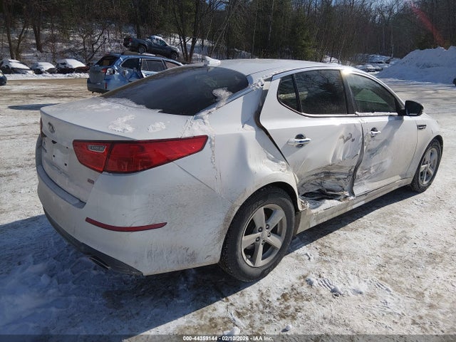 Продаж на аукціоні авто 2015 Kia Optima Lx, vin: KNAGM4A71F5640619, номер лоту: 44359144