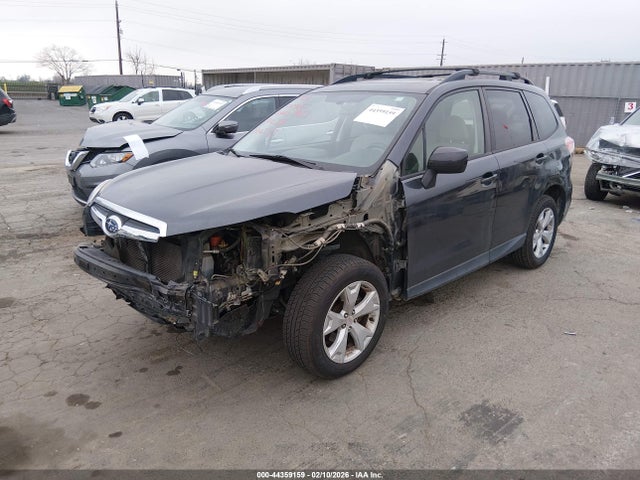 Subaru Forester 2.5i Premium 2016 JF2SJADCXGH457654 Image 2