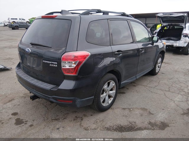 Subaru Forester 2.5i Premium 2016 JF2SJADCXGH457654 Image 4