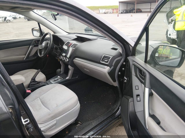 Subaru Forester 2.5i Premium 2016 JF2SJADCXGH457654 Image 5