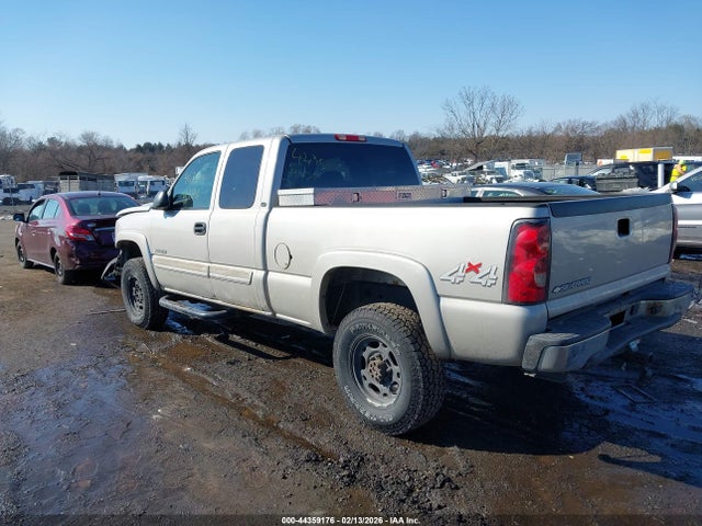 2006 CHEVROLET SILVERADO 2500HD 1GCHK29U66E285927 Photo 2