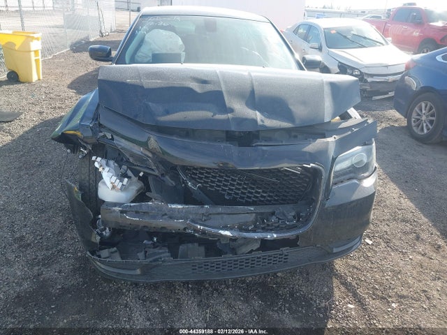 2021 CHRYSLER 300 2C3CCAAG6MH572203 Photo 5