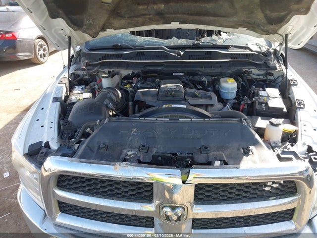2015 RAM 2500 3C6UR5CL1FG682554 Photo 9