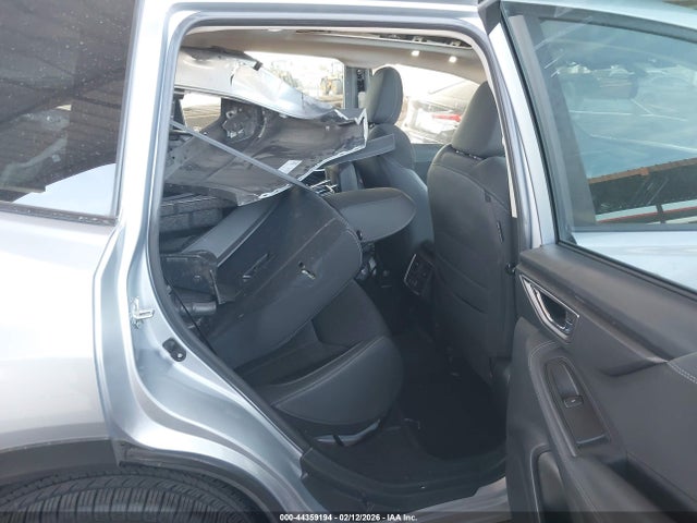 Subaru Forester Premium 2023 JF2SKAECXPH543221 Image 8