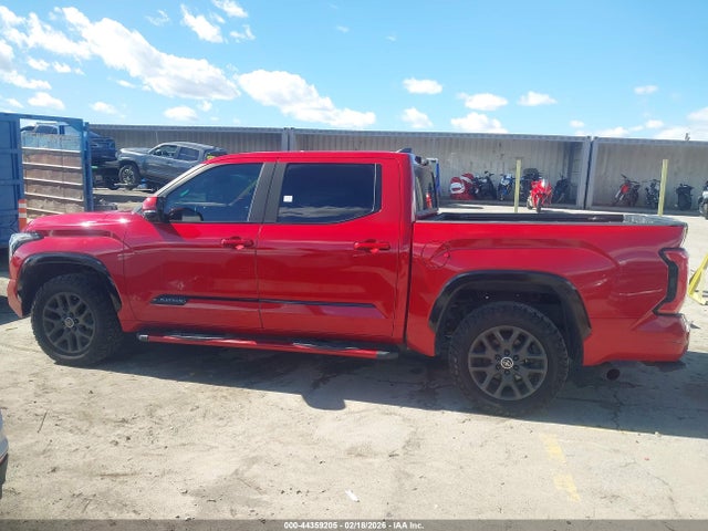 44359205 :رقم المزاد ، 5TFNA5DB9RX131685 vin ، 2024 Toyota Tundra Platinum مزاد بيع
