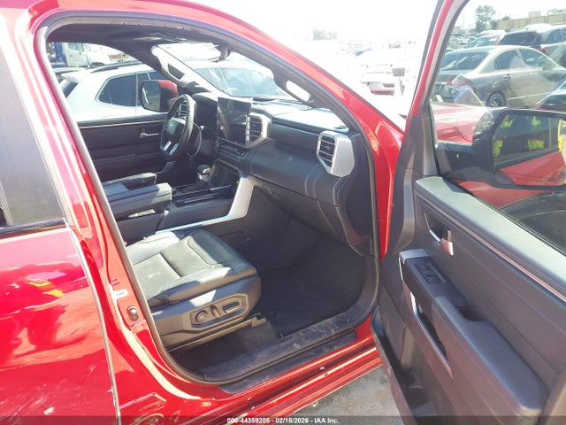 44359205 :رقم المزاد ، 5TFNA5DB9RX131685 vin ، 2024 Toyota Tundra Platinum مزاد بيع