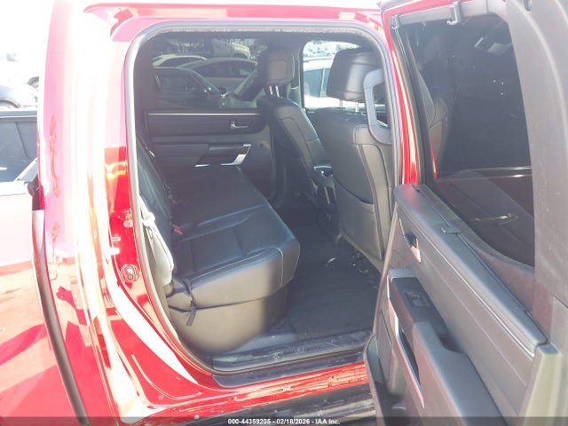 44359205 :رقم المزاد ، 5TFNA5DB9RX131685 vin ، 2024 Toyota Tundra Platinum مزاد بيع