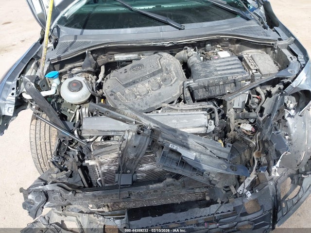 3VV3B7AX5JM054910 Volkswagen Tiguan 2.0t Se/2.0t Sel